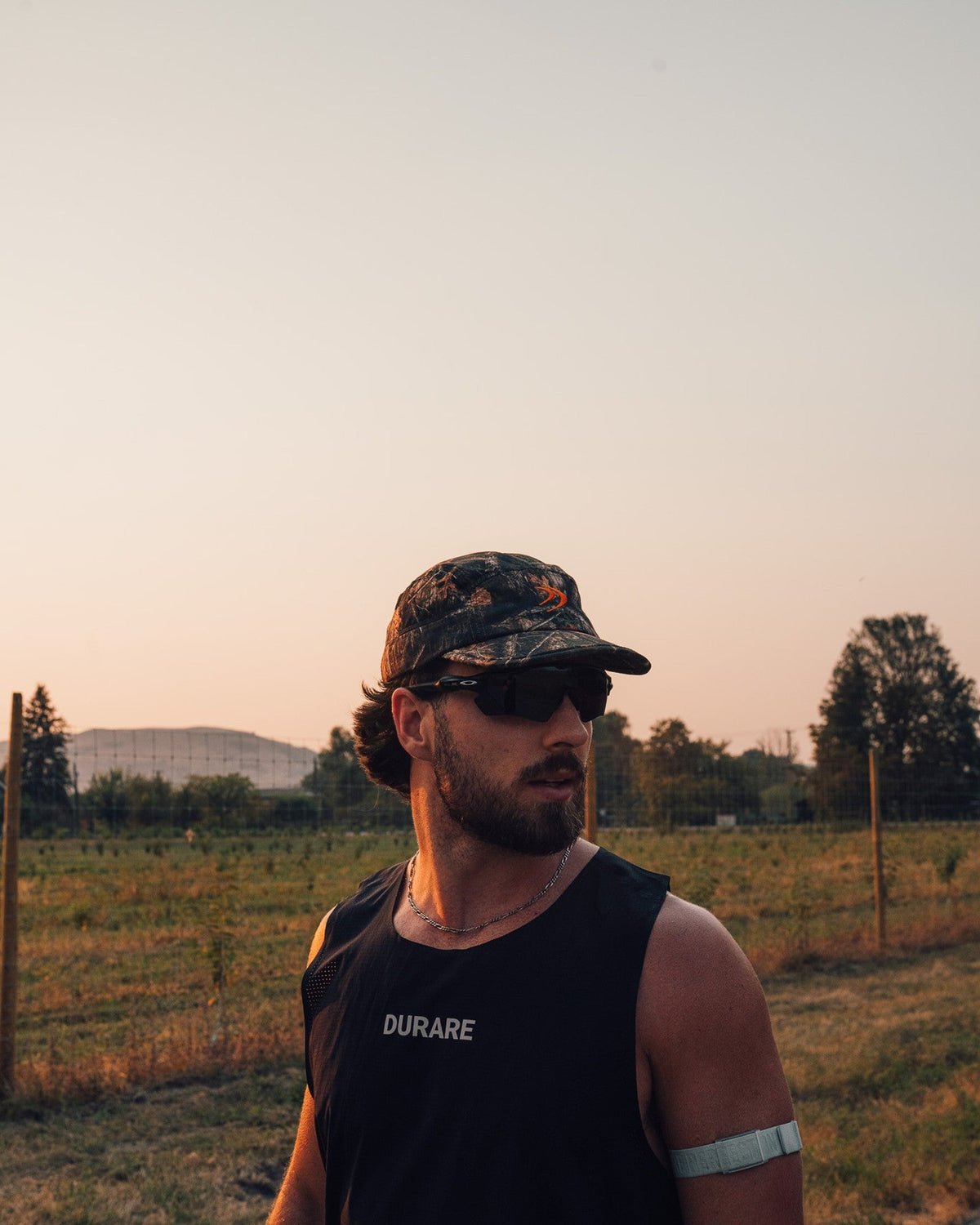 Tee Kit: the Camo Hat on the road
